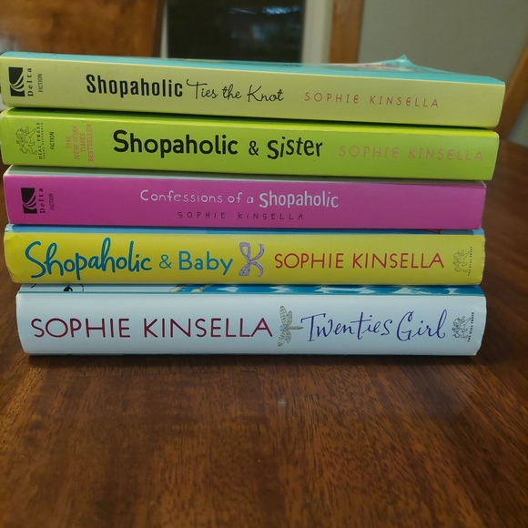 Confessions Of A Shopaholic Lot of 5 Twenties Girl Sophie Kinsella HC & PB Books - Picture 10 of 13